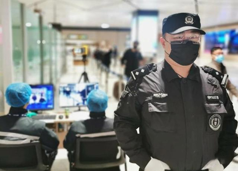 1668843226889392.jpg hlj-820.jpg